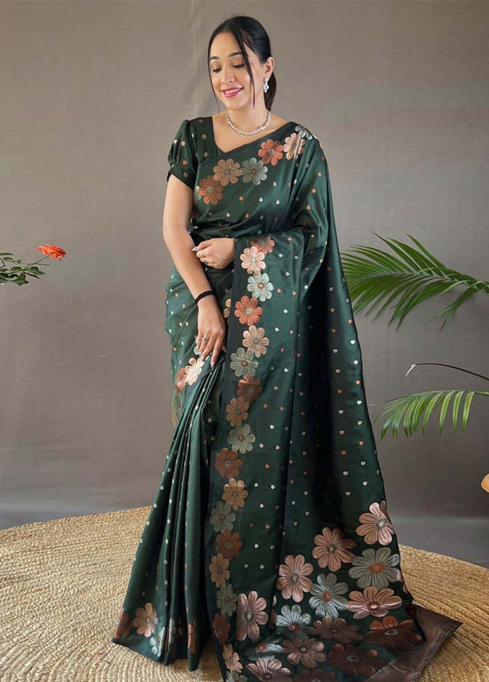 Dark Green Banarasi Silk Saree With Blouse Piece