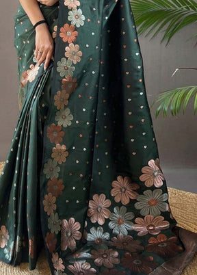 Dark Green Banarasi Silk Saree With Blouse Piece