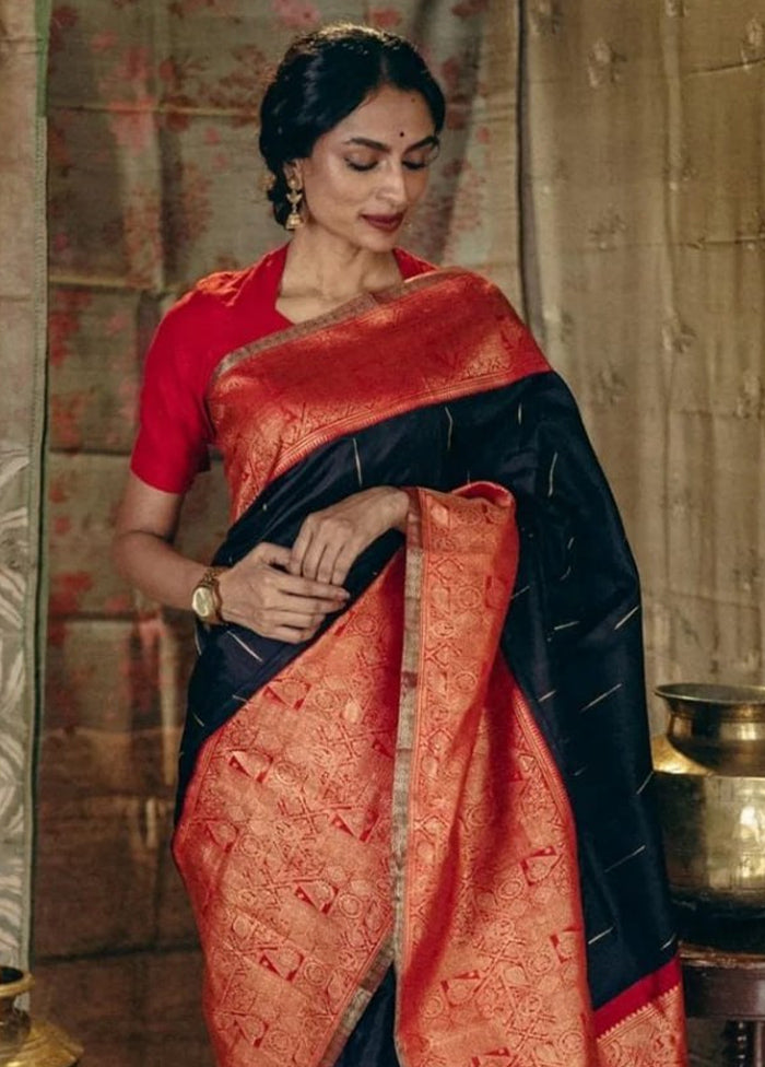 Black Banarasi Silk Saree With Blouse Piece