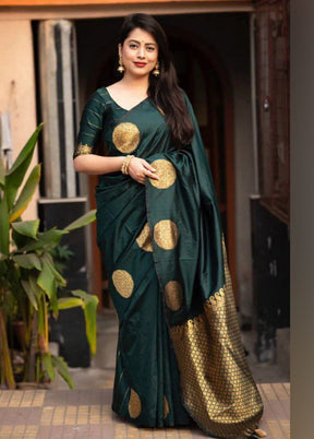 Dark Green Banarasi Silk Saree With Blouse Piece