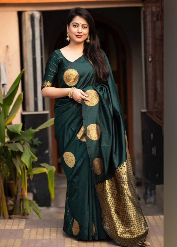 Dark Green Banarasi Silk Saree With Blouse Piece