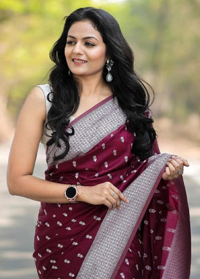 Maroon Banarasi Silk Saree With Blouse Piece