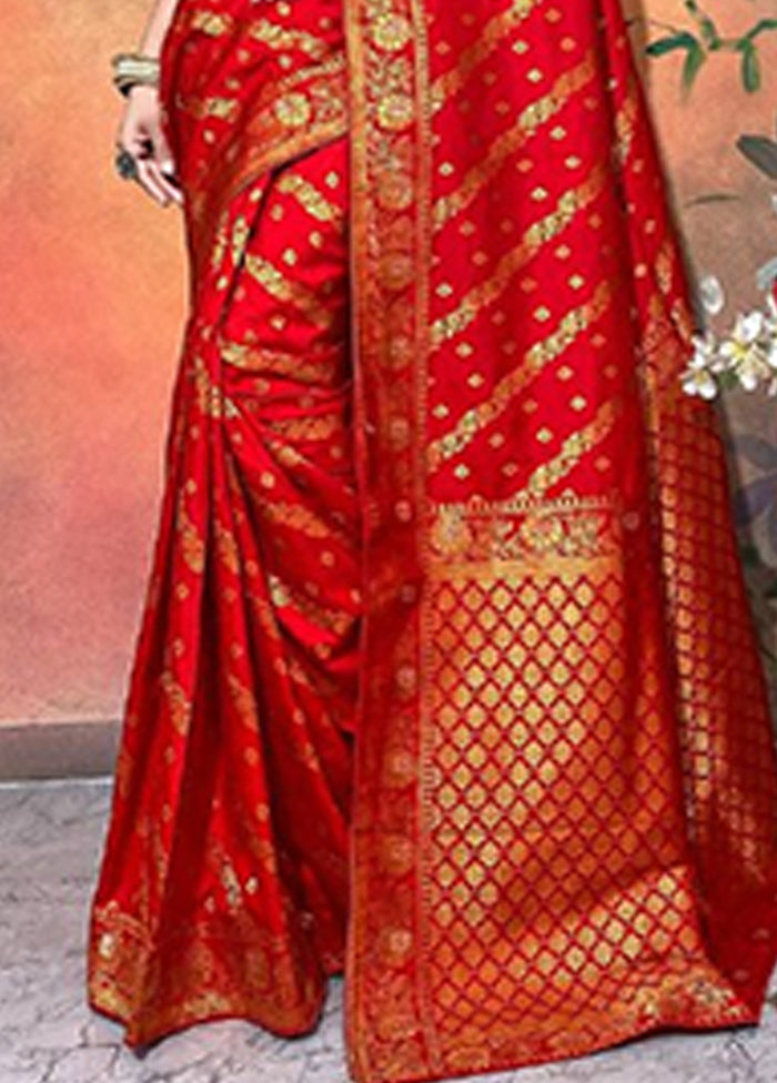 Red Dupion Silk Saree With Blouse Piece