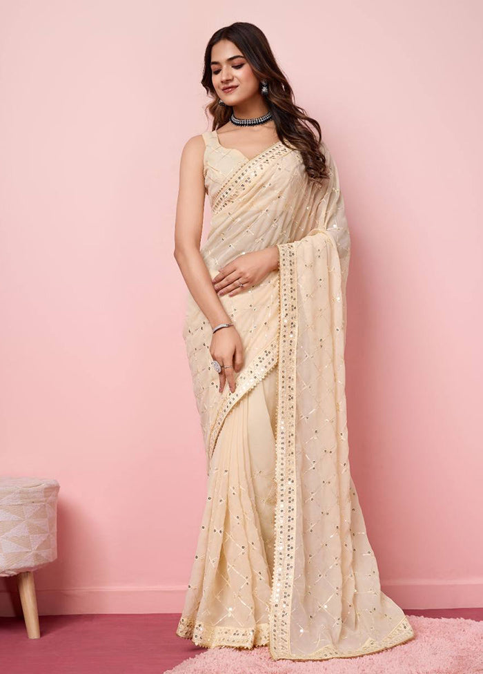 Cream Georgette Saree With Blouse Piece