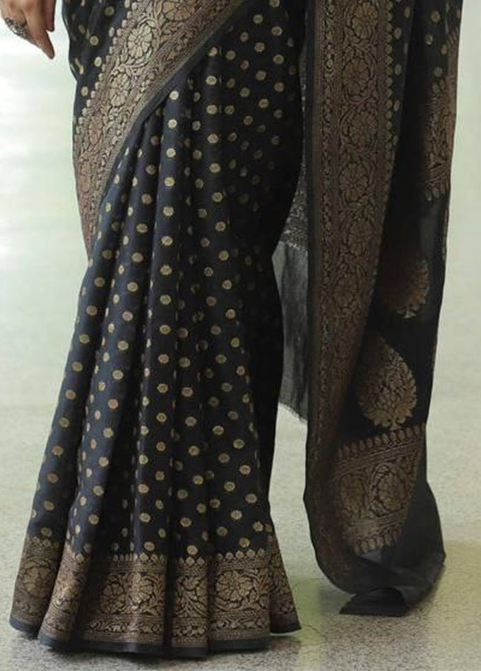 Black Banarasi Silk Saree With Blouse Piece