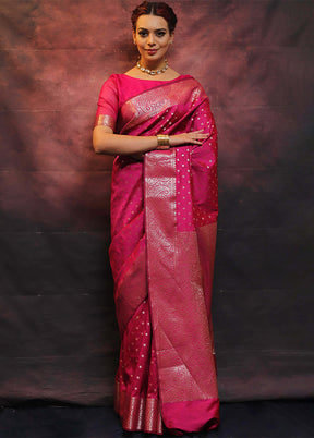 Rani Dupion Silk Saree With Blouse Piece