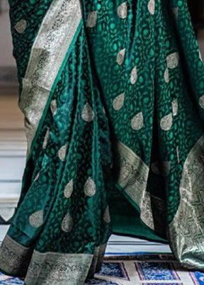 Green Banarasi Silk Saree With Blouse Piece