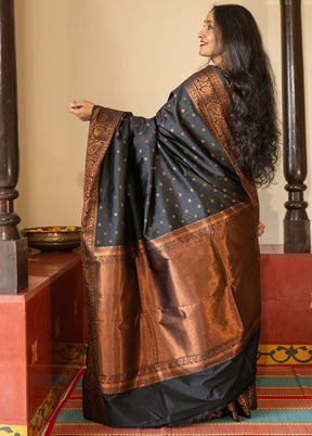 Black Banarasi Silk Saree With Blouse Piece