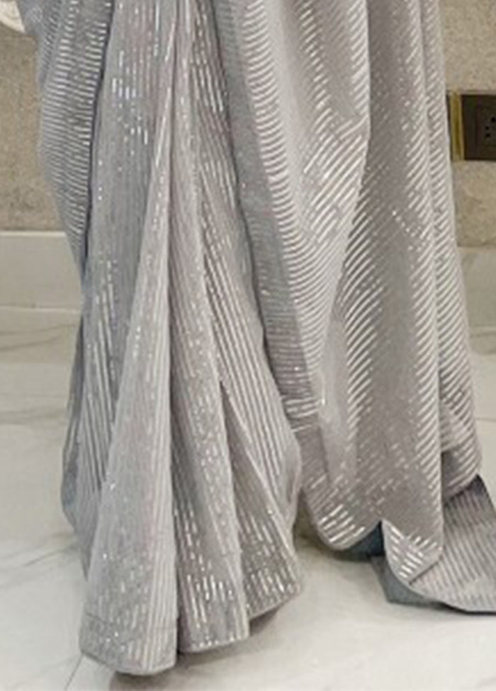 Grey Georgette Saree With Blouse Piece