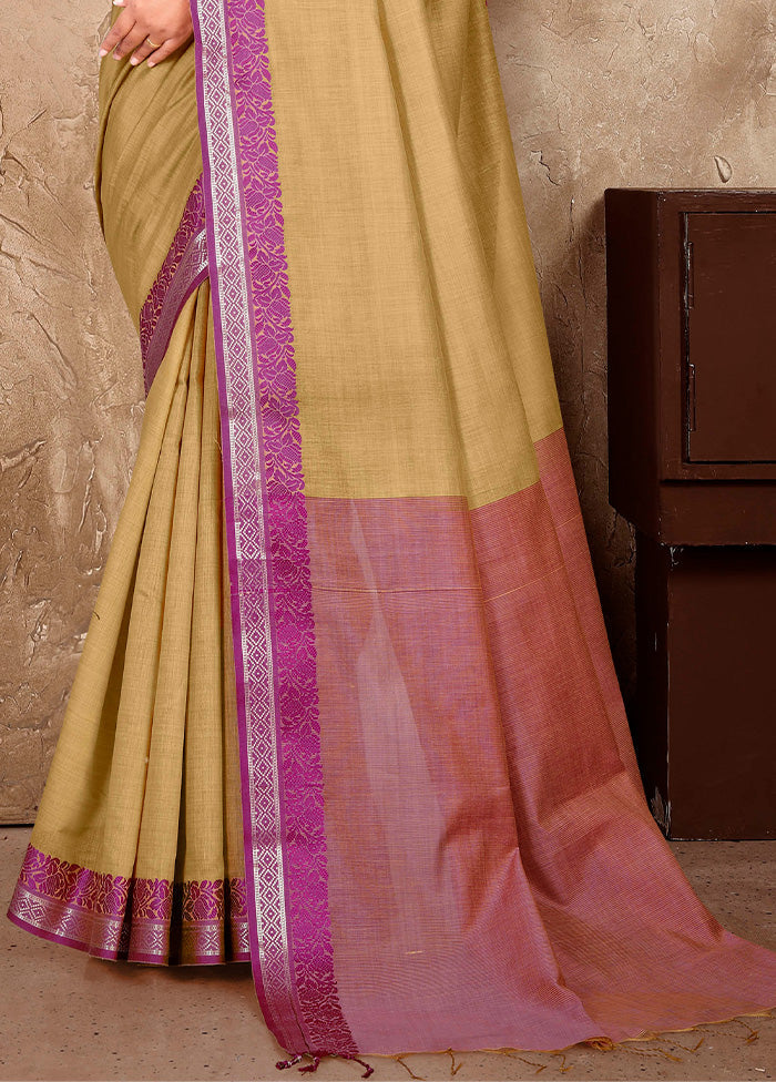 Mehendi Linen Silk Saree With Blouse Piece