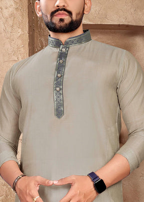 Grey Silk Kurta And Pajama Set