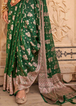 Green Georgette Saree With Blouse Piece