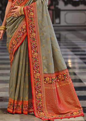 Grey Banarasi Silk Saree With Blouse Piece