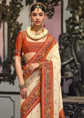 Cream Banarasi Silk Saree With Blouse Piece