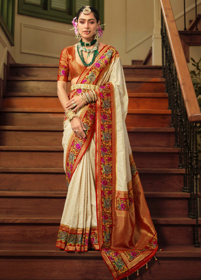 Off White Banarasi Silk Saree With Blouse Piece