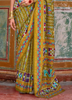 Multicolor Spun Silk Saree With Blouse Piece