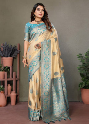 Cream Spun Silk Saree With Blouse Piece