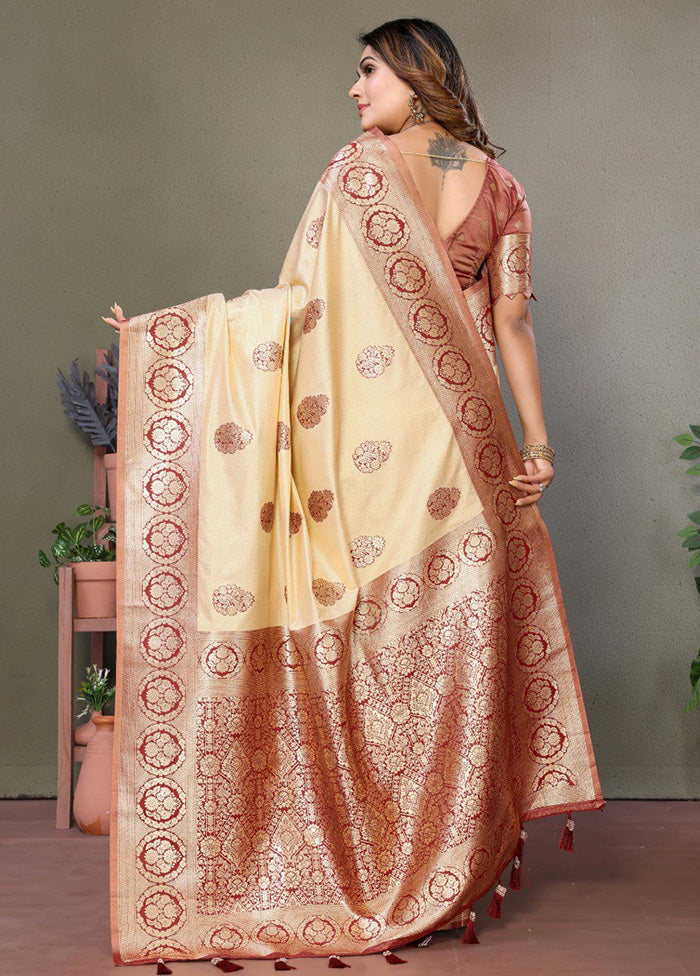 Cream Spun Silk Saree With Blouse Piece