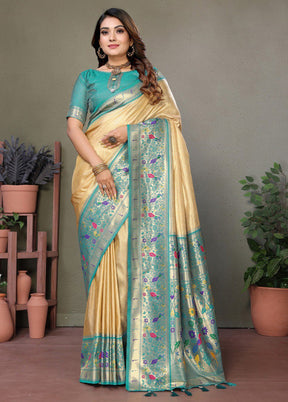 Beige Banarasi Silk Saree With Blouse Piece