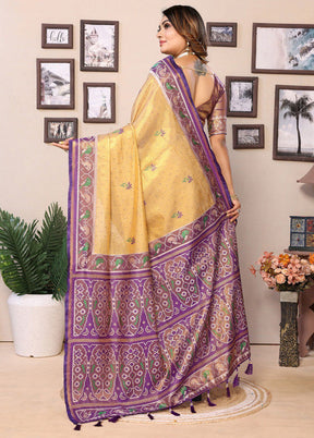 Golden Banarasi Silk Saree With Blouse Piece