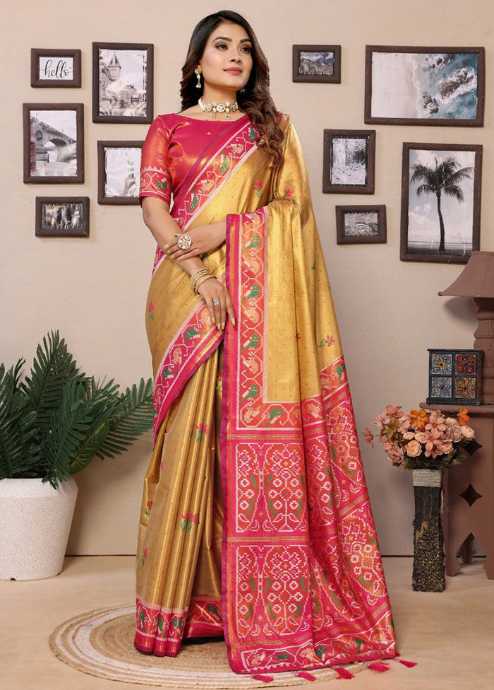 Mustard Banarasi Silk Saree With Blouse Piece