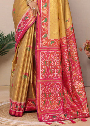 Mustard Banarasi Silk Saree With Blouse Piece