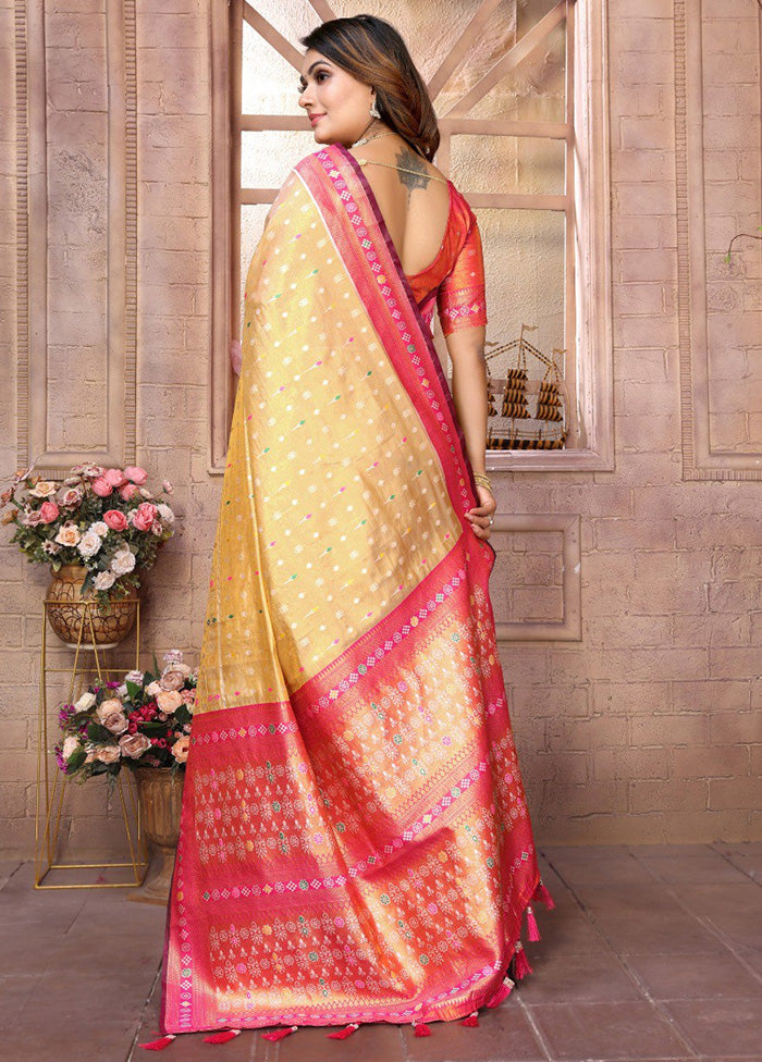 Golden Banarasi Silk Saree With Blouse Piece