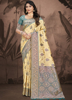 Cream Spun Silk Saree With Blouse Piece