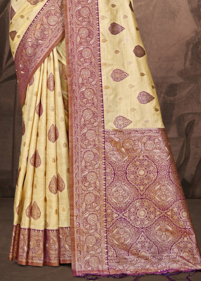 Cream Spun Silk Saree With Blouse Piece