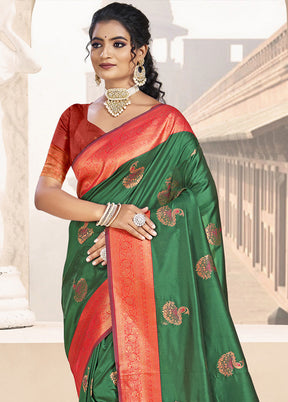 Dark Green Spun Silk Saree With Blouse Piece