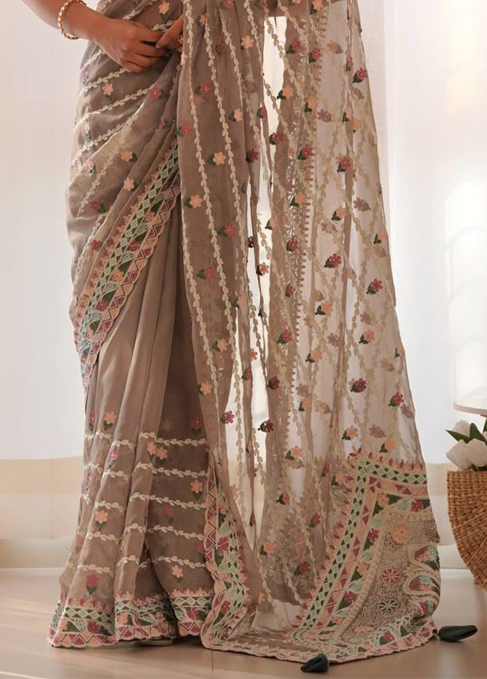 Beige Organza Saree With Blouse Piece