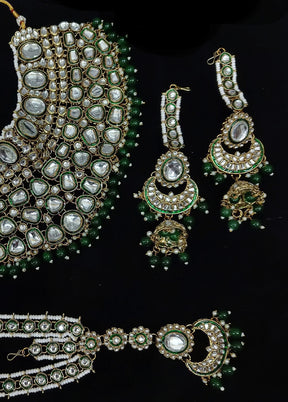 Green Alloy Jewellery Set