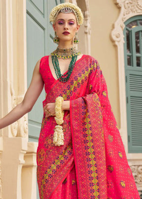 Rani Banarasi Silk Saree With Blouse Piece