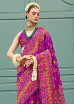 Wine Banarasi Silk Saree With Blouse Piece