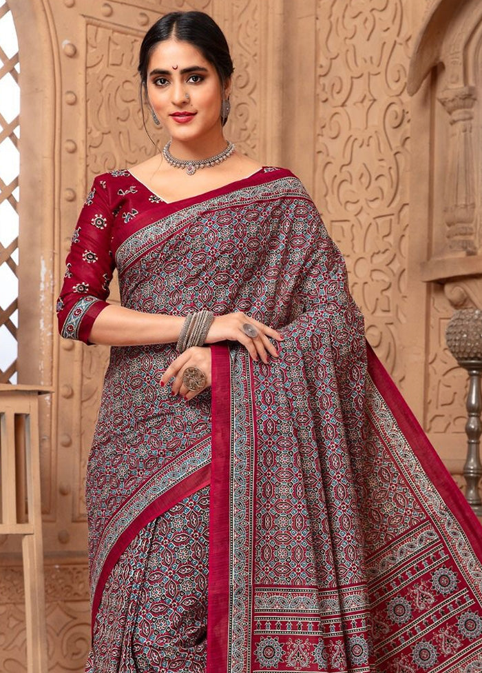 Multicolor Cotton Saree With Blouse Piece