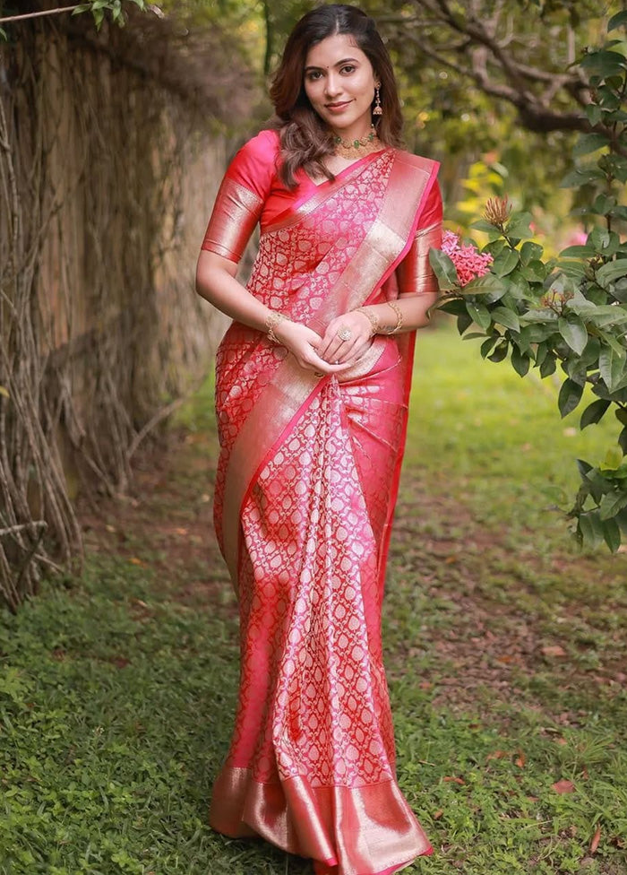 Rani Banarasi Silk Saree With Blouse Piece