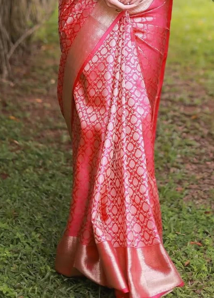 Rani Banarasi Silk Saree With Blouse Piece