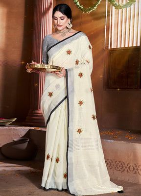 Off White Silk Saree With Blouse Piece - Indian Silk House Agencies