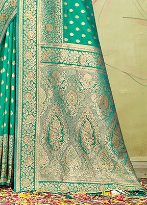 Sea Green Spun Silk Saree With Blouse Piece