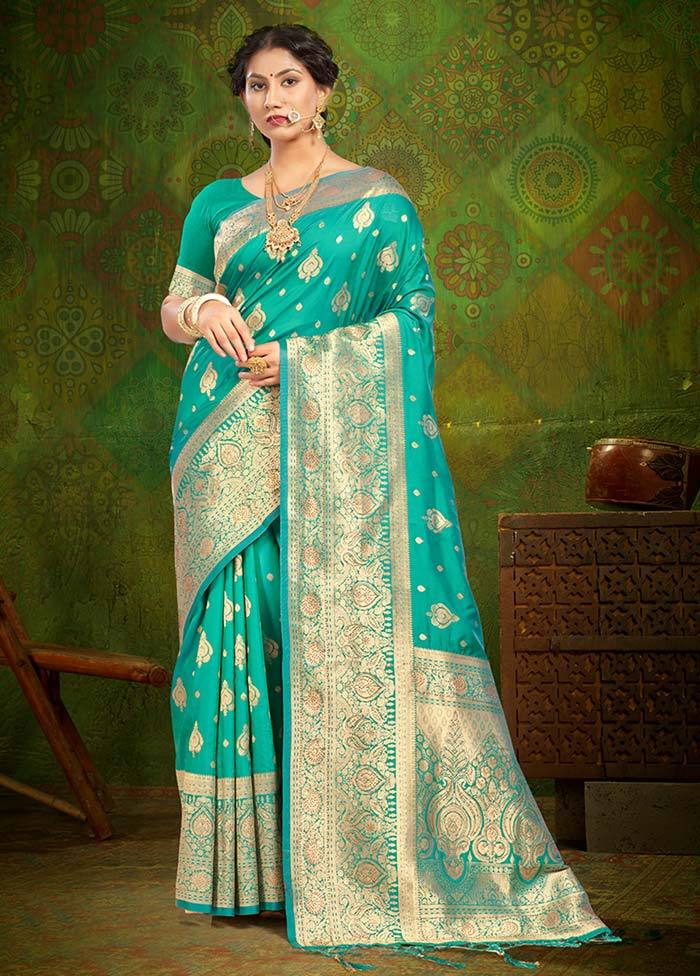 Sea Green Spun Silk Saree With Blouse Piece