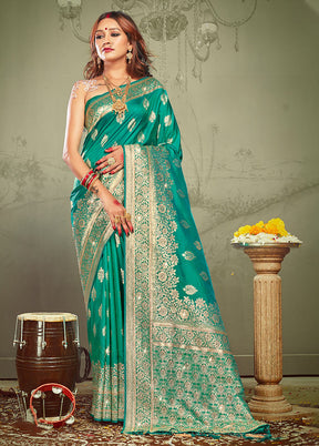 Sea Green Spun Silk Saree With Blouse Piece