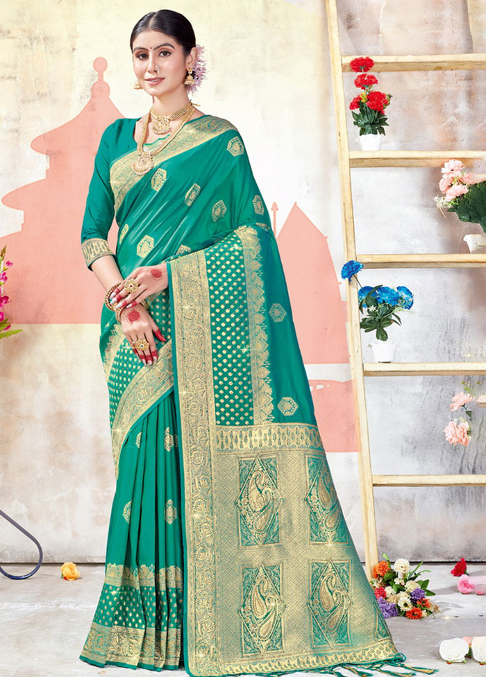 Sea Green Spun Silk Saree With Blouse Piece