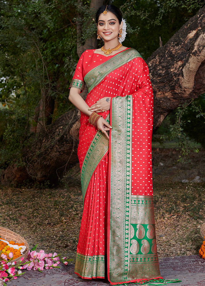 Red Dupion Silk Saree With Blouse Piece