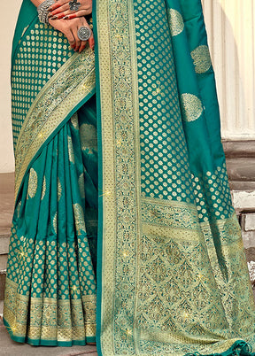 Sea Green Spun Silk Saree With Blouse Piece