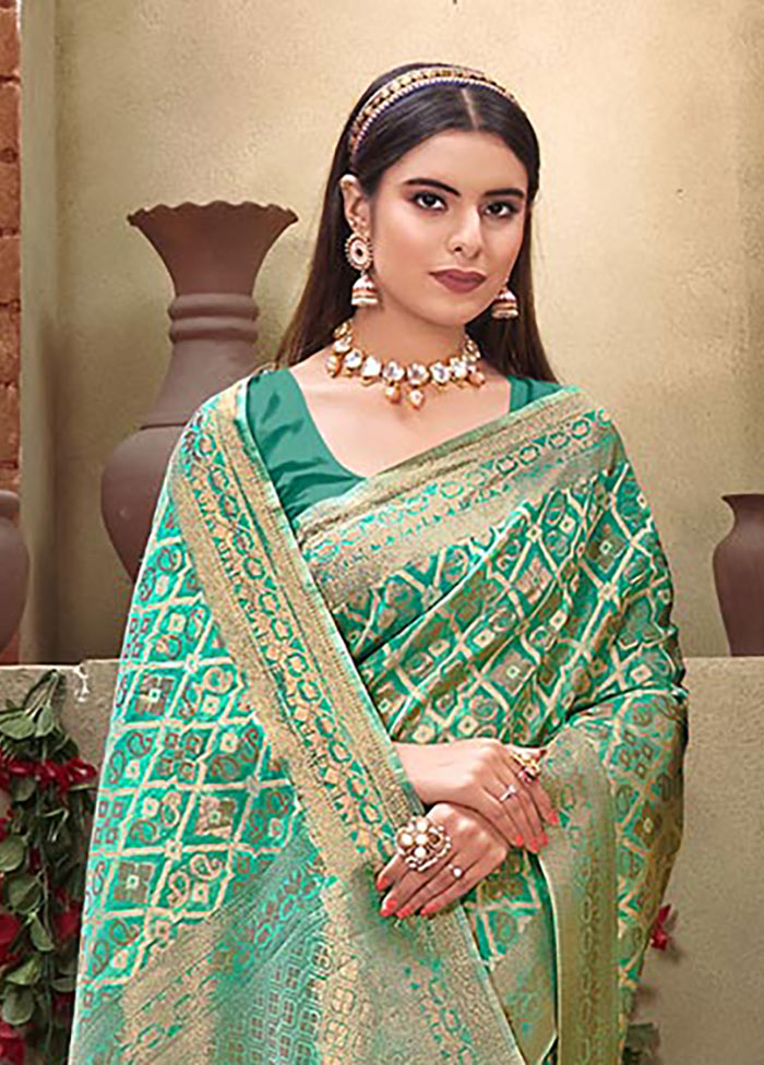 Green Cotton Saree With Blouse Piece - Indian Silk House Agencies