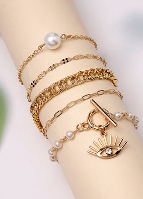 Golden Alloy Glossy Bracelet