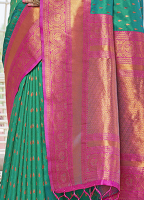 Green Silk Saree With Blouse Piece - Indian Silk House Agencies