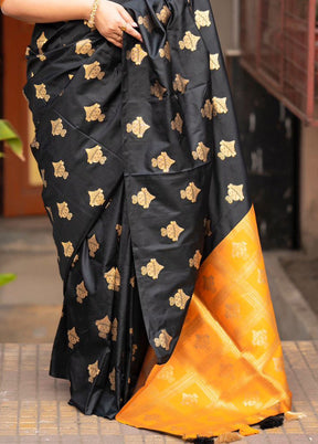 Black Banarasi Silk Saree With Blouse Piece