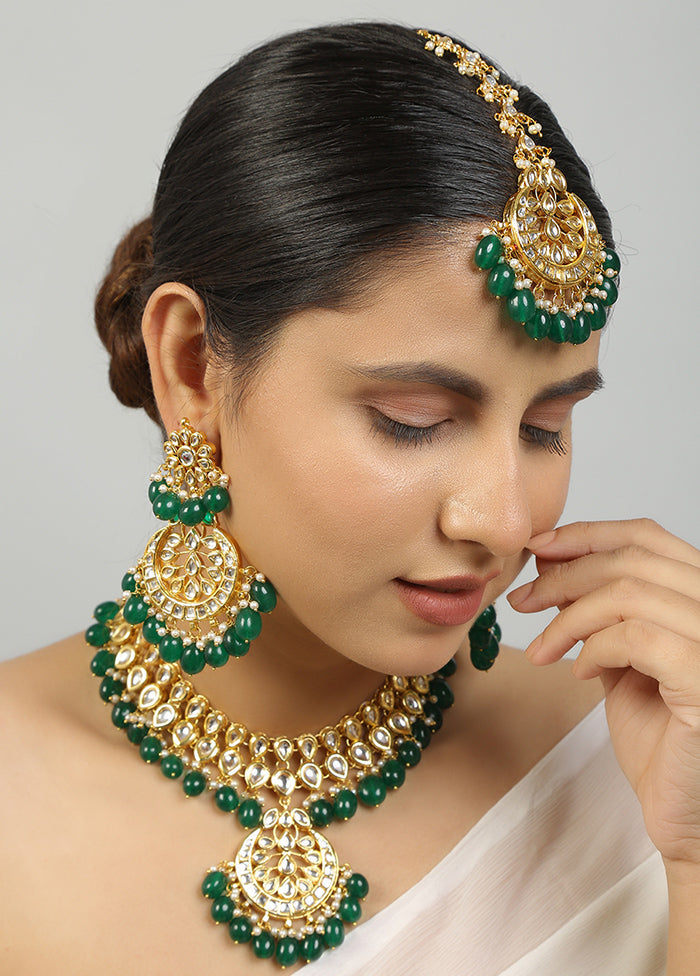 Green Kundan Work Copper And Alloy Necklace With Earrings And Mangtika - Indian Silk House Agencies