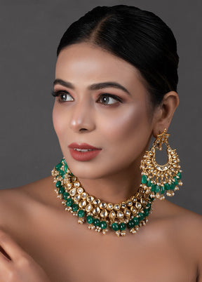 Emerald Beaded Gold Toned Kundan Embellished Necklace With Chandbali - Indian Silk House Agencies